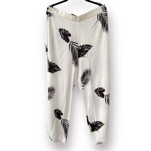 Jules & Leopold White and Black Tropical Leaf Print Pants Size L